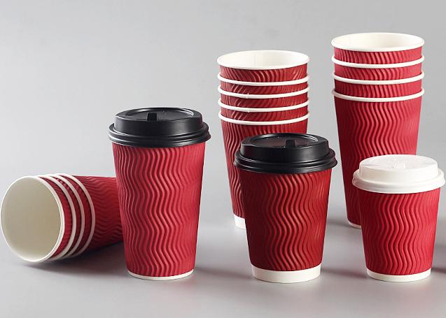 熱い飲むこと/コーヒーのための三重の環境に優しく使い捨て可能なコップ